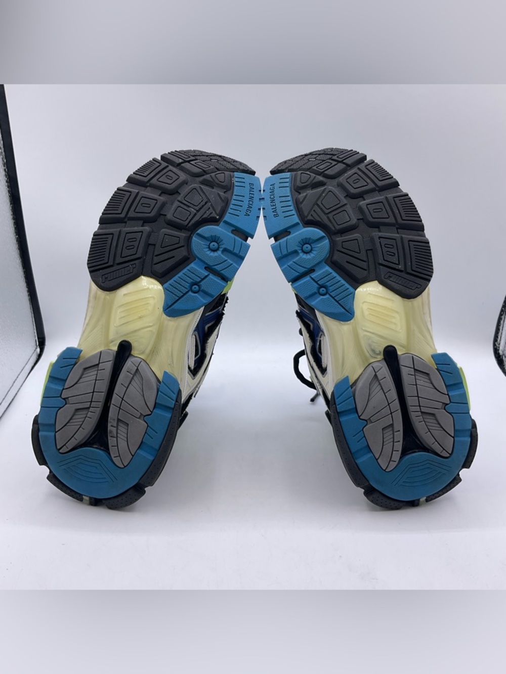 Balenciaga Runner Shoes US 8 / EUR 41 - Picture 8 of 15